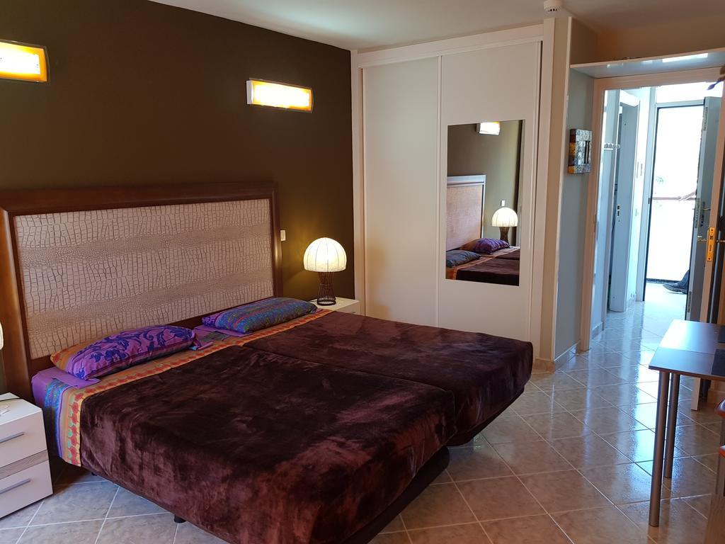 Apartamentos Olympia Playa de las Americas  Bagian luar foto